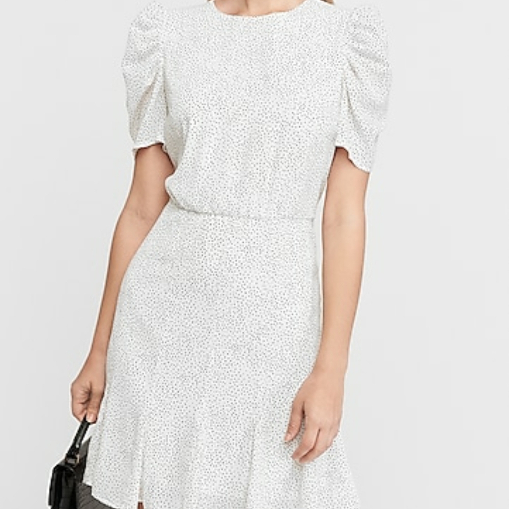Puffed Sleeves Midi Dress